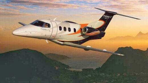 EMBRAER Executive Jets na LABACE 2013 – Phenom 100