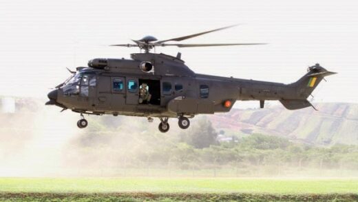 Helibras certifica EC725 com guinchos de carga
