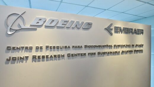 Boeing e Embraer inauguram centro para biocombustíveis