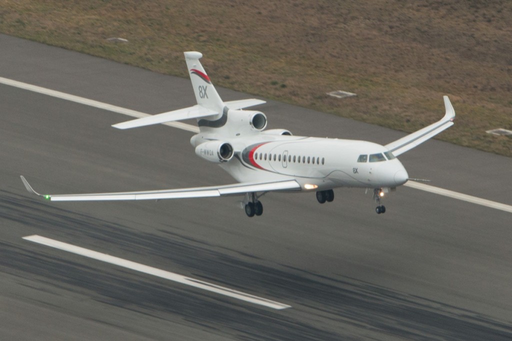 Dassault_Falcon8X4-e1423297653393