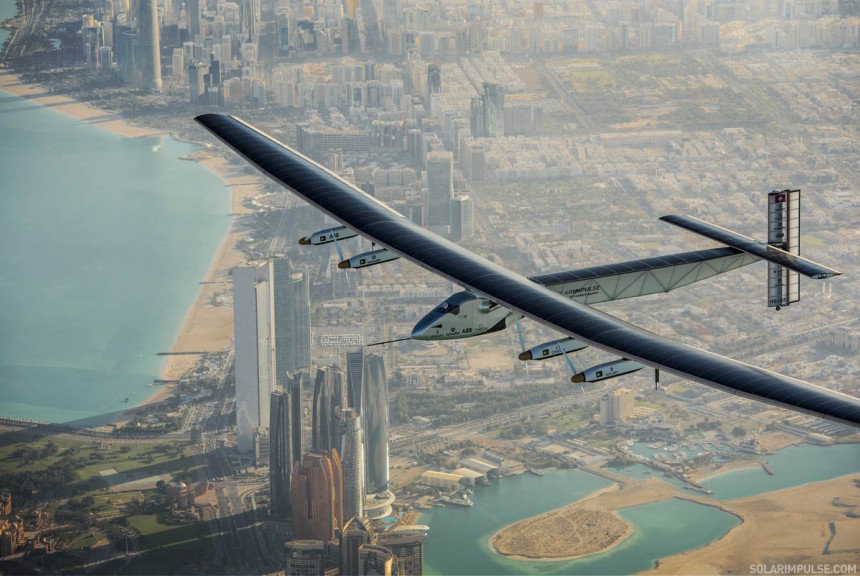 -2015_03_01_Solar_Impulse_2_RTW_Second_Test_Flight_AbuDhabi_Stefatou_-11 (1)