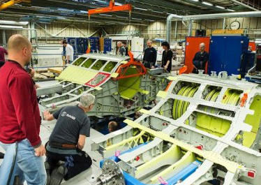 Saab divulga fotos da produção do Gripen E, na Suécia