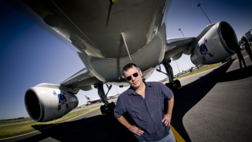 VVB, a nova companhia aérea de Bruce Dickinson