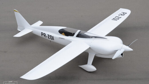 Avião projetado na UFMG bate cinco recordes mundiais de velocidade