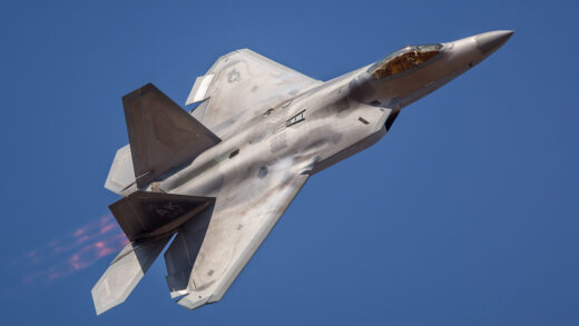 F-22 RAPTOR DEMO @ CALIFORNIA CAPITAL AIR SHOW 2014