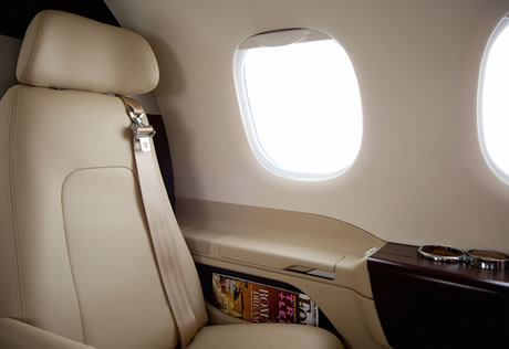 Phenom_100_Entry_Level_Private_Jet_Windows