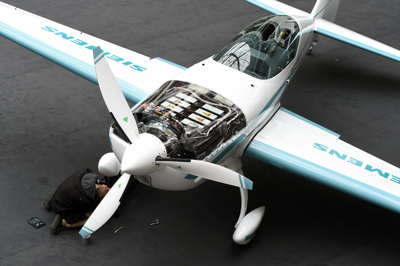 0030AERO2016