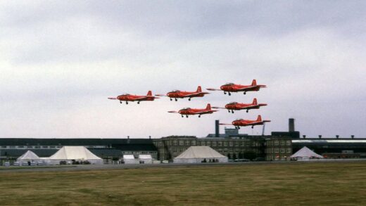 Farnborough Air Display (1964)