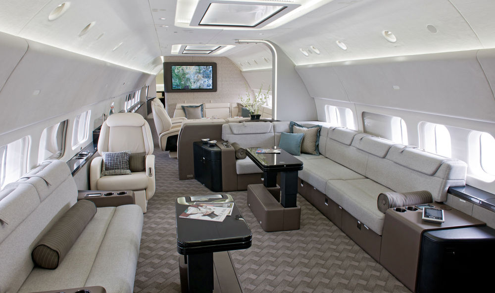 737 BBJ Interior and Exterior Photos K65613-02