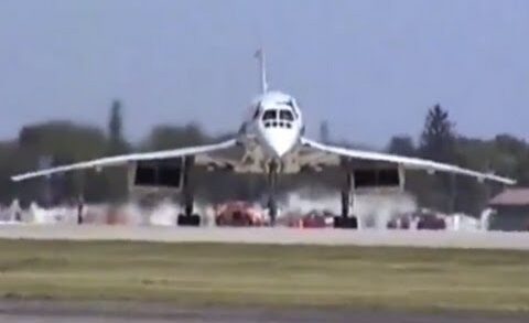 Concorde at Oshkosh 1997