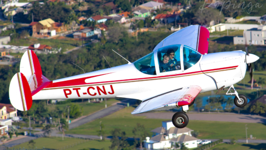 Um clássico em céu Catarinense: Alon A2 Aircoupe