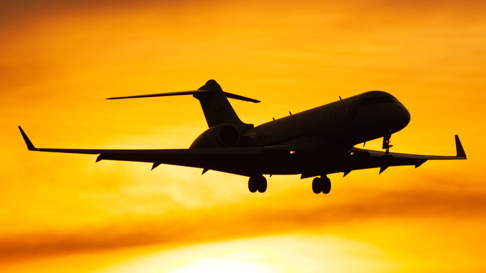 Conheça o Bombardier BD-700-1A10 Global 6000